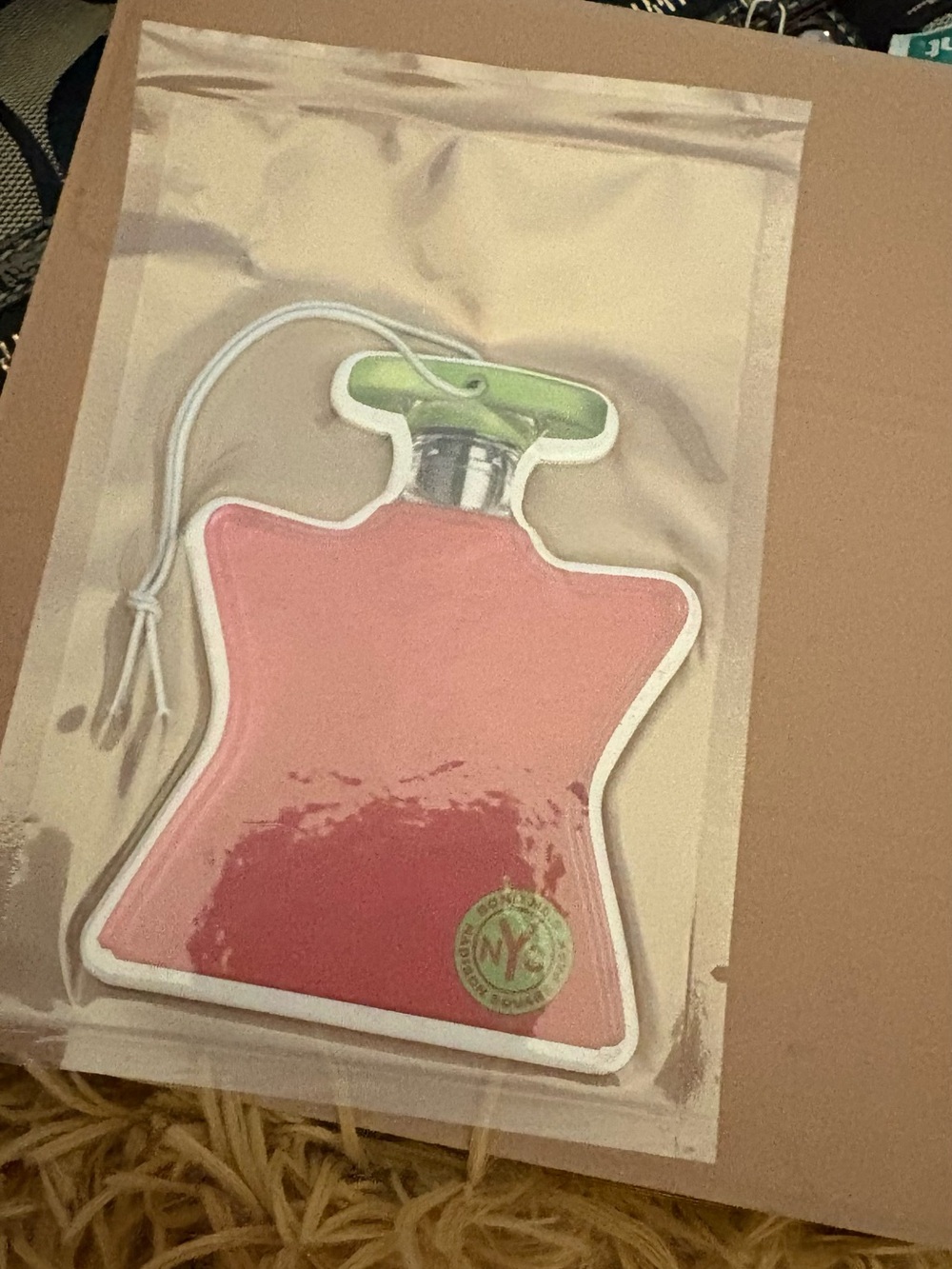 Bundle of 3 Air Freshener - Pink Scented Car & Home Accessory - Picture 3 of 4